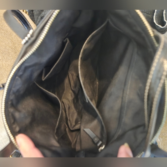 Coach Signature Jacquard Stripe Black Shoulder Handbag - Picture 4 of 5